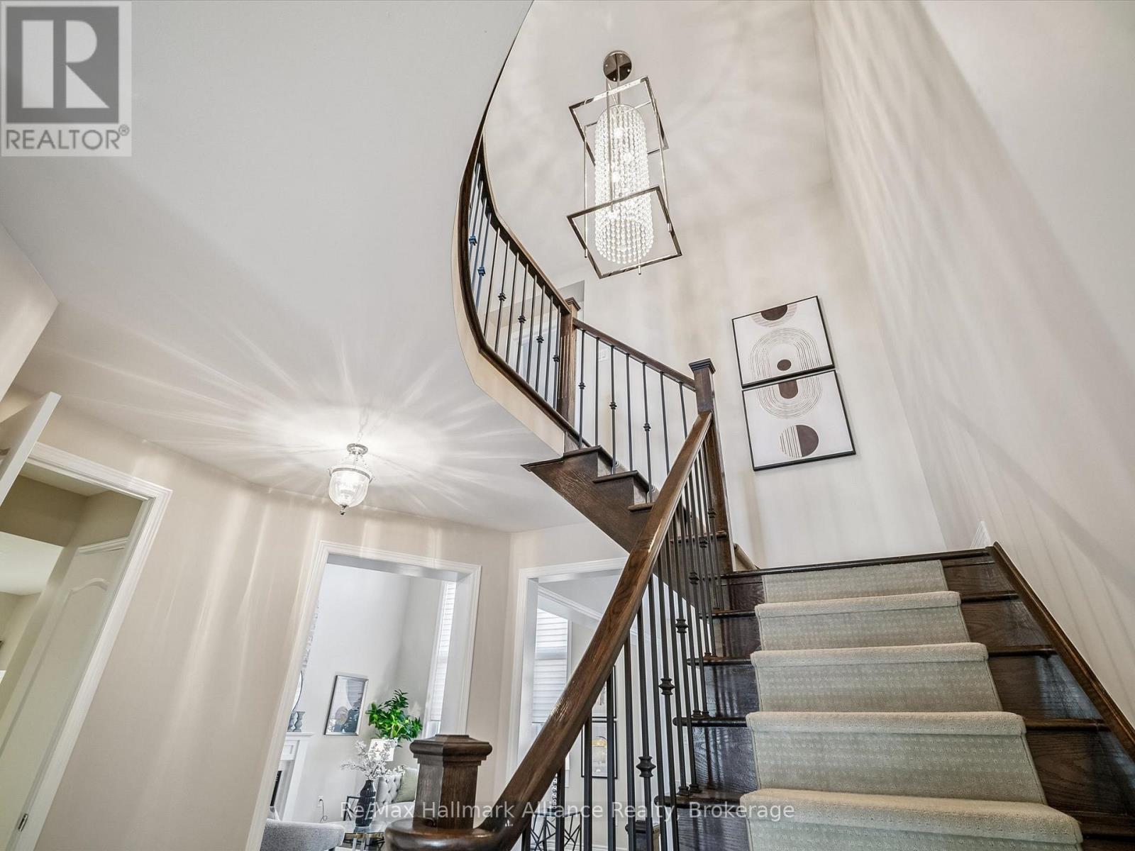 247 Beechtree Crescent, Oakville, Ontario  L6L 0A5 - Photo 23 - W12865022