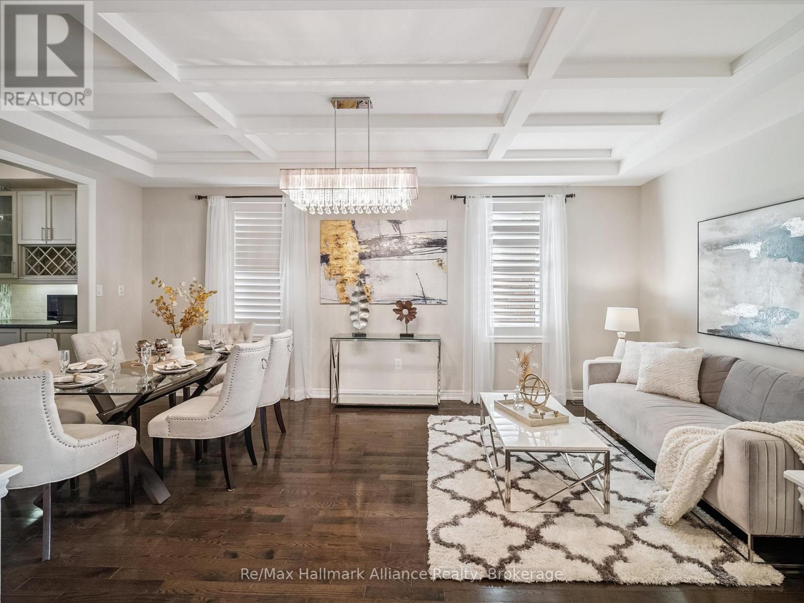 247 Beechtree Crescent, Oakville, Ontario  L6L 0A5 - Photo 9 - W12865022