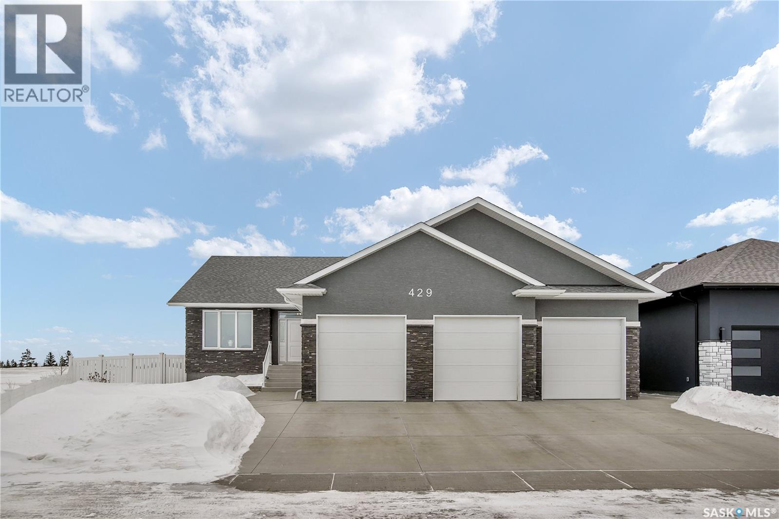 429 Palmer CRESCENT, warman, Saskatchewan