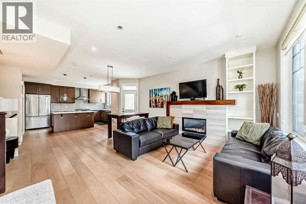 2, 924 3 Avenue NW, calgary, Alberta