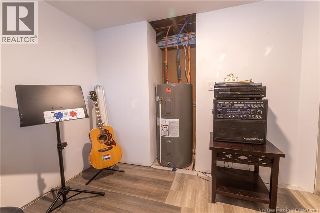 110 Maple Street, Moncton, New Brunswick  E1C 6A3 - Photo 29 - NB134365