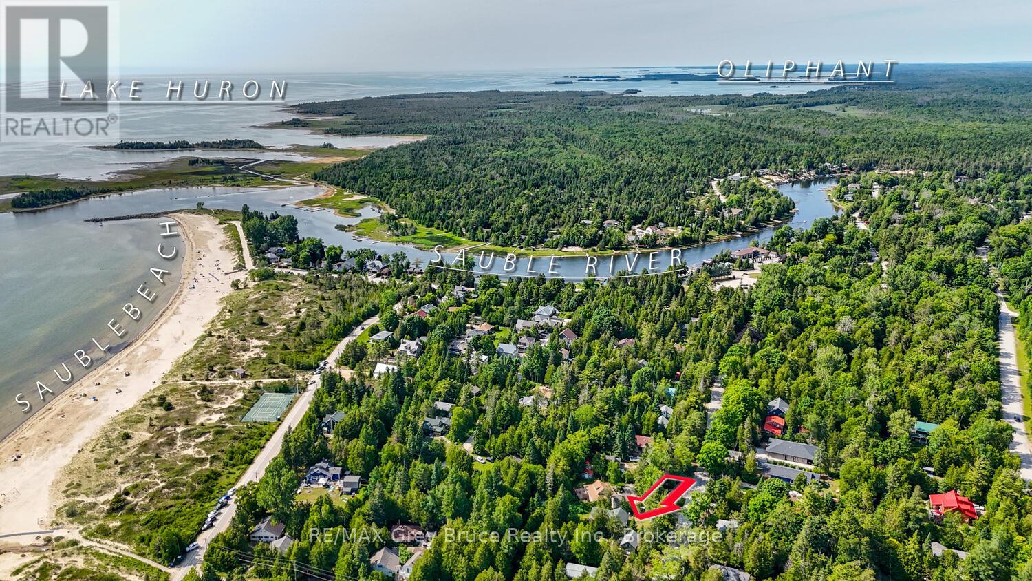 1106 King Edward Avenue, South Bruce Peninsula, Ontario  N0H 2G0 - Photo 20 - X12513116