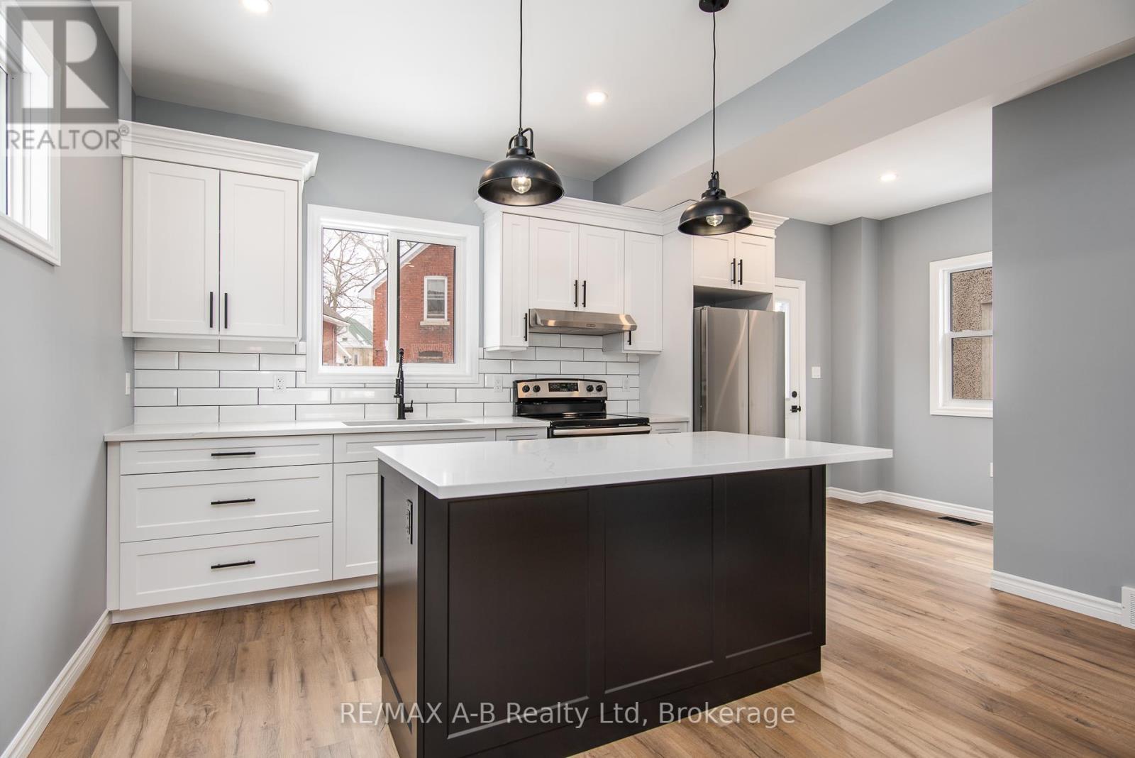 459 DOWNIE STREET, Stratford, Ontario