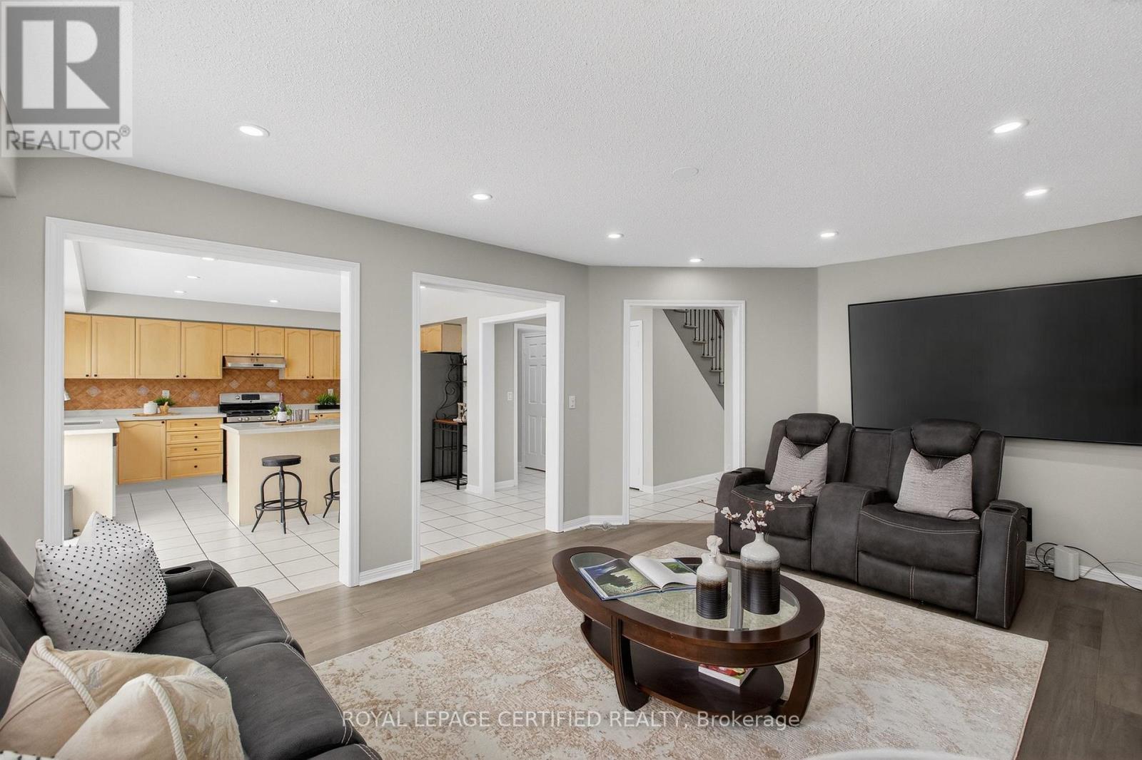 10 Verona Drive, Brampton, Ontario  L6P 1L2 - Photo 12 - W12734096