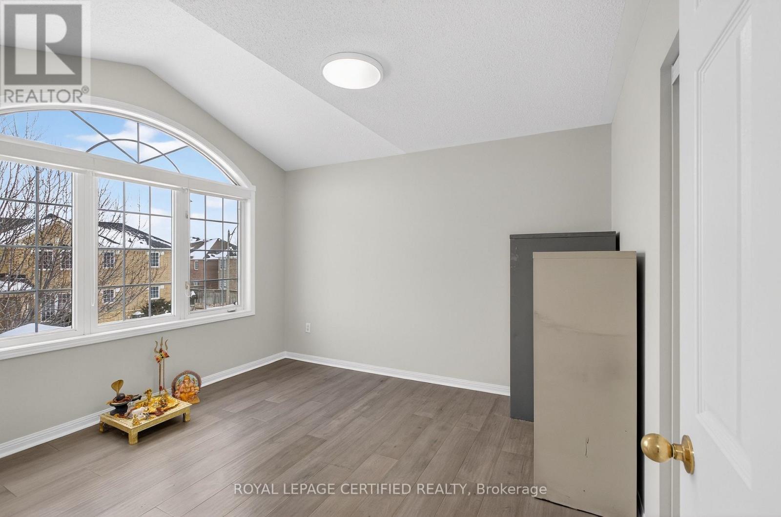 10 Verona Drive, Brampton, Ontario  L6P 1L2 - Photo 33 - W12734096