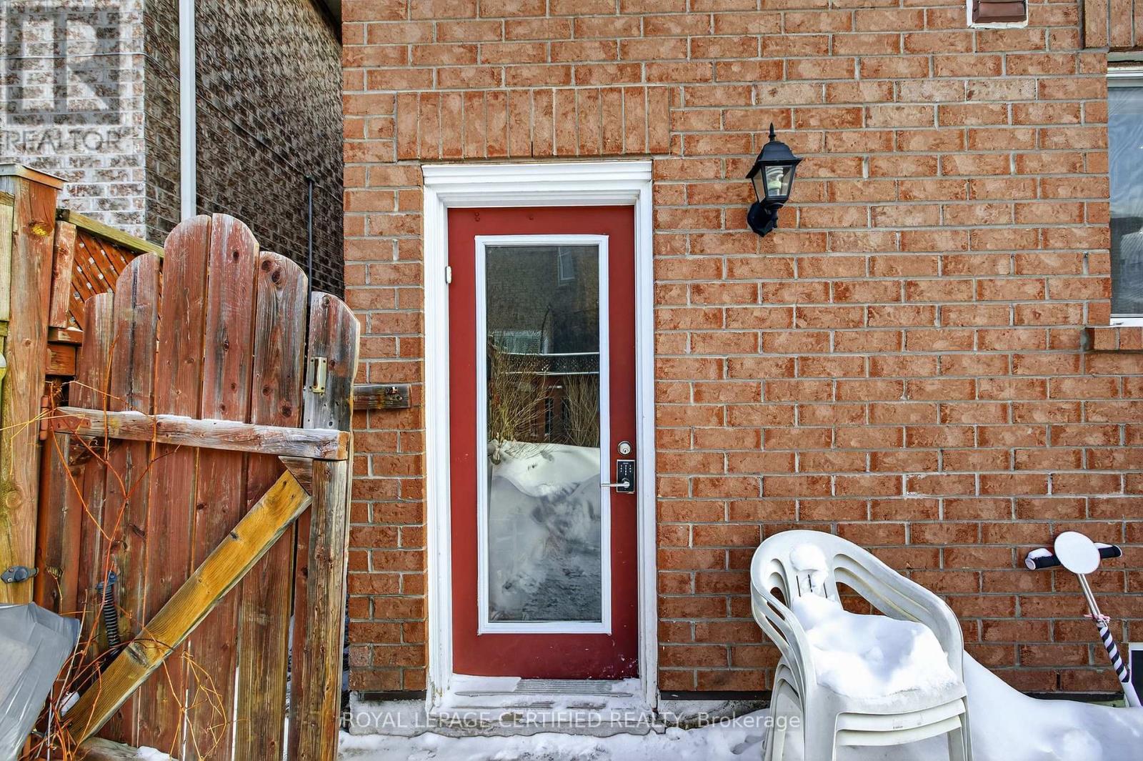 10 Verona Drive, Brampton, Ontario  L6P 1L2 - Photo 35 - W12734096