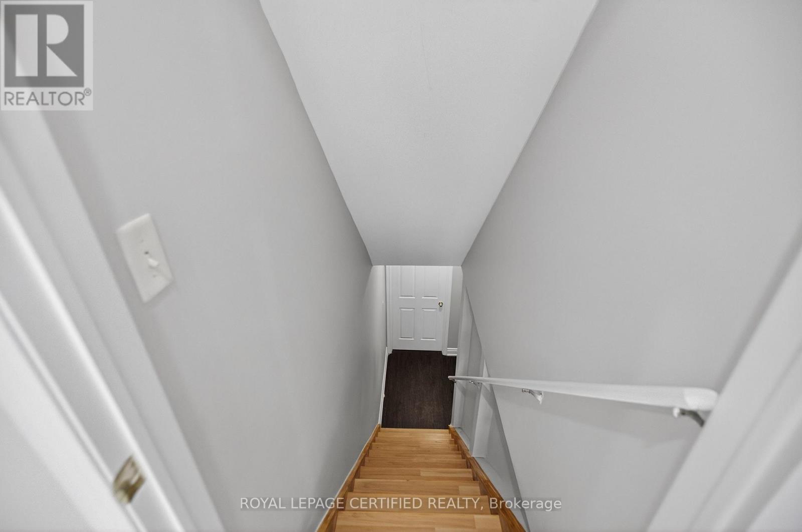 10 Verona Drive, Brampton, Ontario  L6P 1L2 - Photo 34 - W12734096