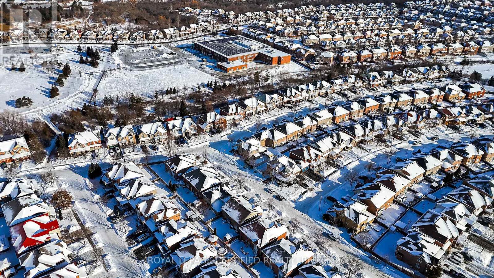 10 Verona Drive, Brampton, Ontario  L6P 1L2 - Photo 48 - W12734096