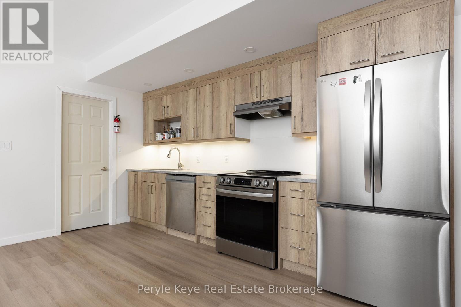 144 Shier Street, Bracebridge, Ontario  P1L 1H1 - Photo 31 - X12869470