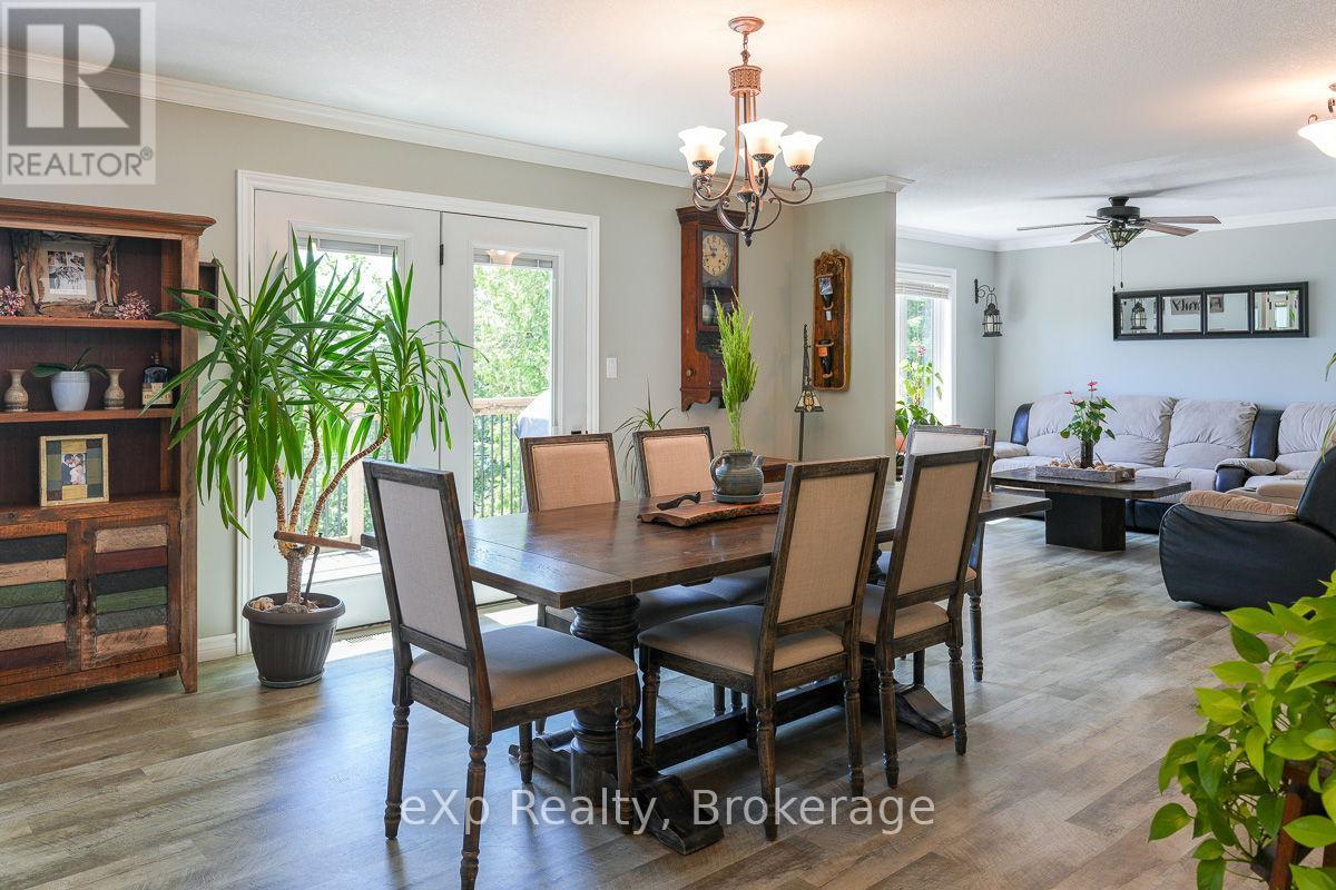 149 Mallory Beach Road, South Bruce Peninsula, Ontario  N0H 2T0 - Photo 25 - X12869472