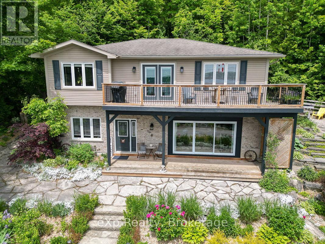 149 Mallory Beach Road, South Bruce Peninsula, Ontario  N0H 2T0 - Photo 3 - X12869472