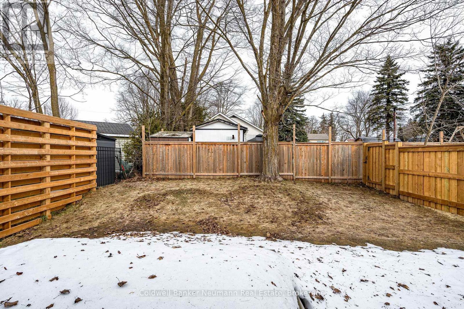 150 Durham Road W, West Grey, Ontario  N0G 1R0 - Photo 16 - X12869496