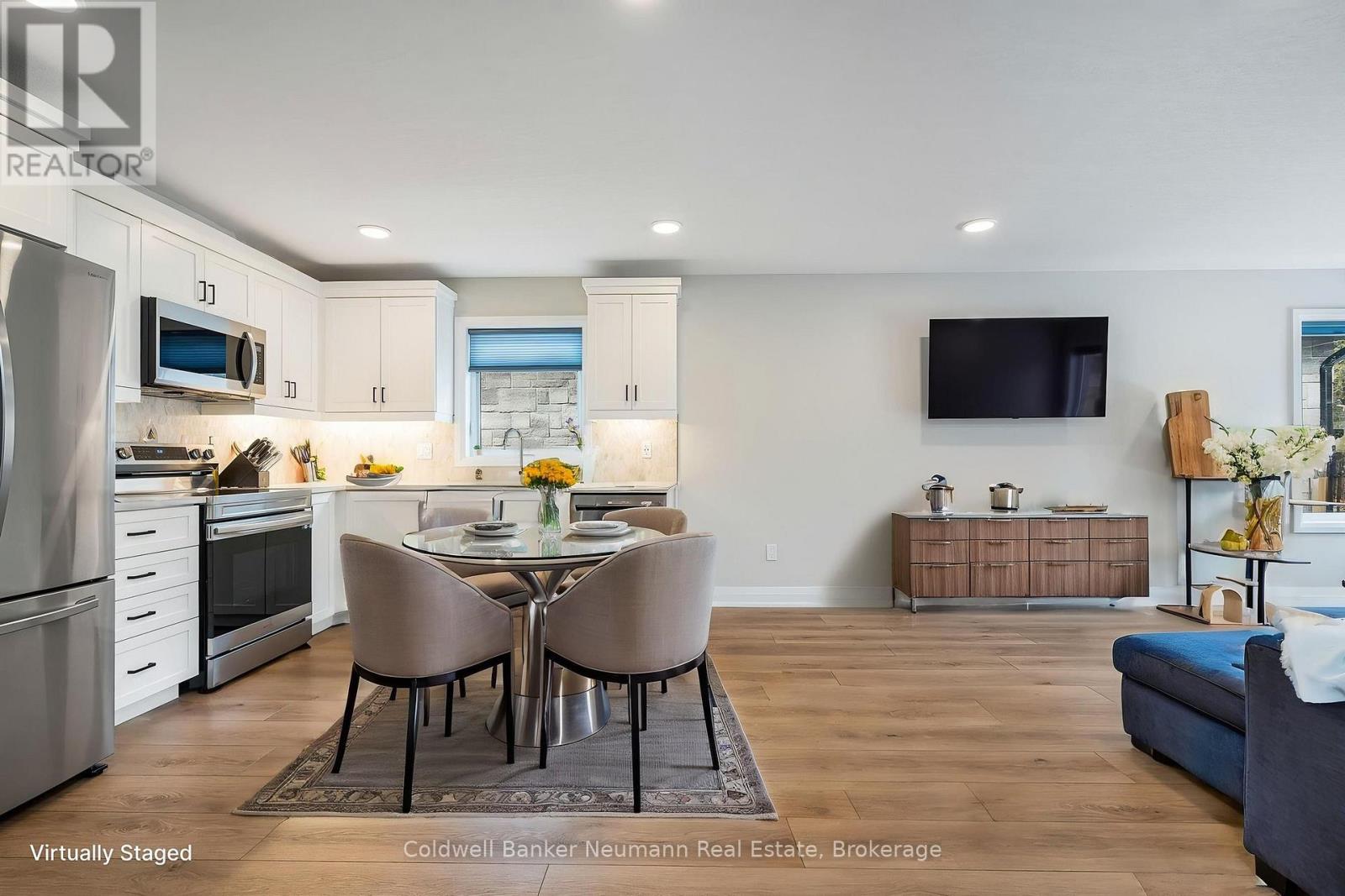 150 Durham Road W, West Grey, Ontario  N0G 1R0 - Photo 5 - X12869496