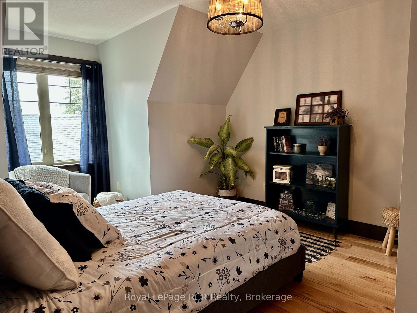 241 4th Street Crescent, Hanover, Ontario  N4N 3S9 - Photo 24 - X12869518