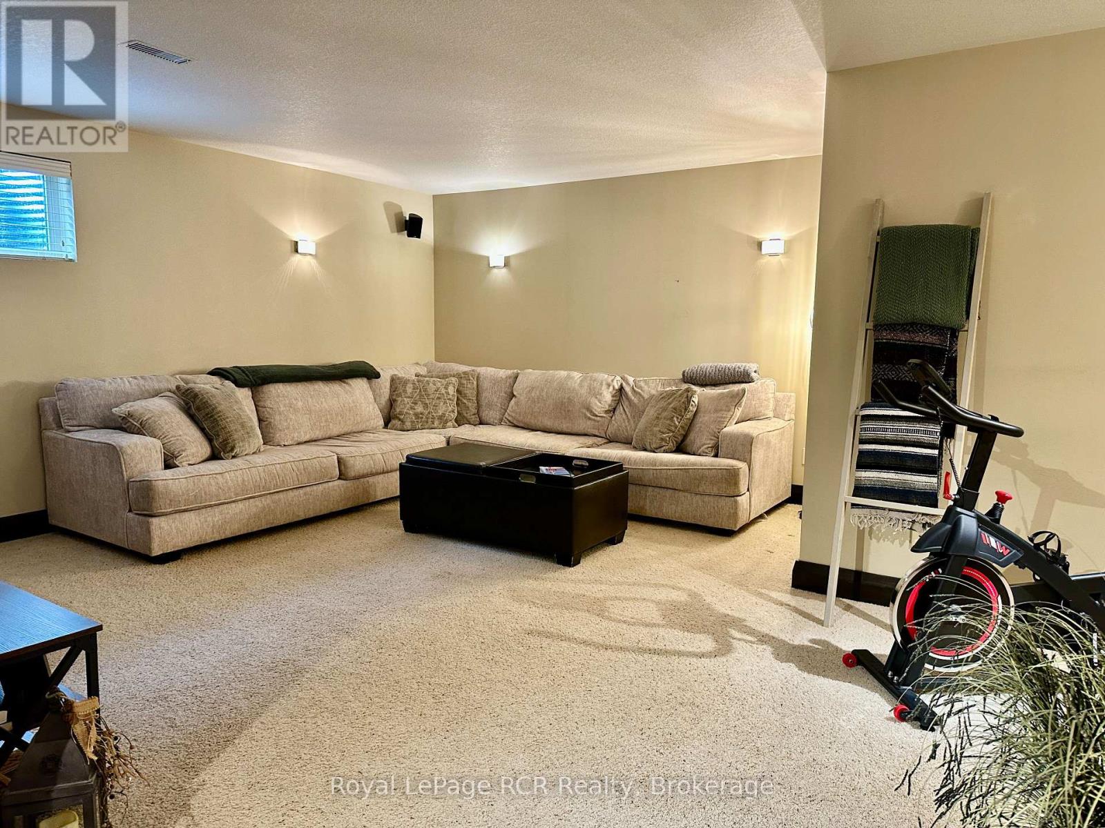 241 4th Street Crescent, Hanover, Ontario  N4N 3S9 - Photo 39 - X12869518