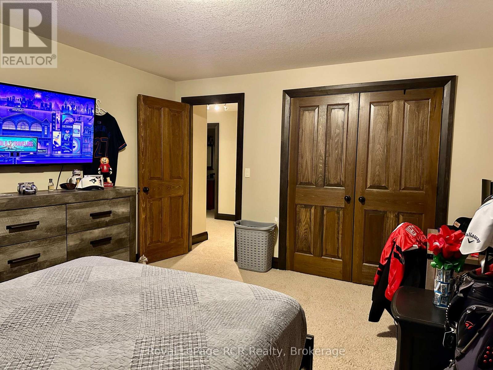 241 4th Street Crescent, Hanover, Ontario  N4N 3S9 - Photo 44 - X12869518