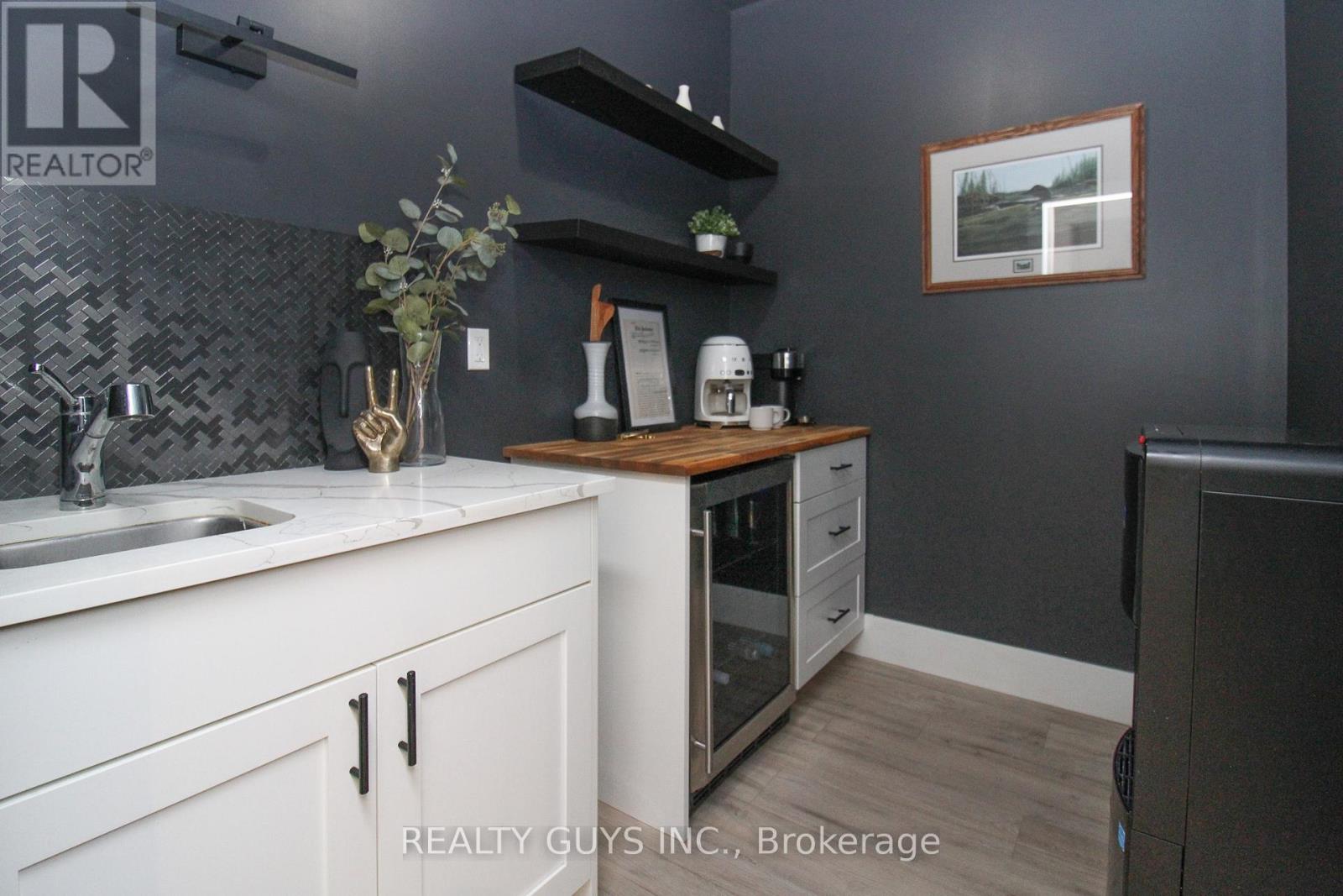 2 Ivy Street, Kawartha Lakes, Ontario  K0L 2W0 - Photo 18 - X12869498