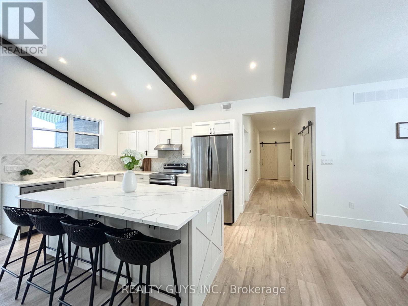 2 Ivy Street, Kawartha Lakes, Ontario  K0L 2W0 - Photo 6 - X12869498