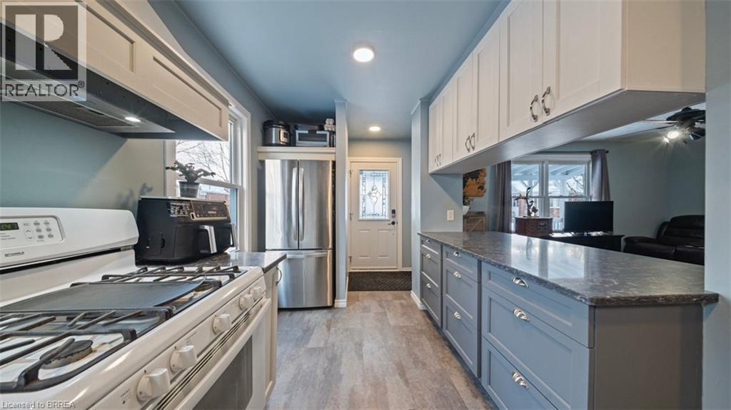 80 Aberdeen Avenue, Brantford, Ontario  N3S 1S1 - Photo 7 - 40799673