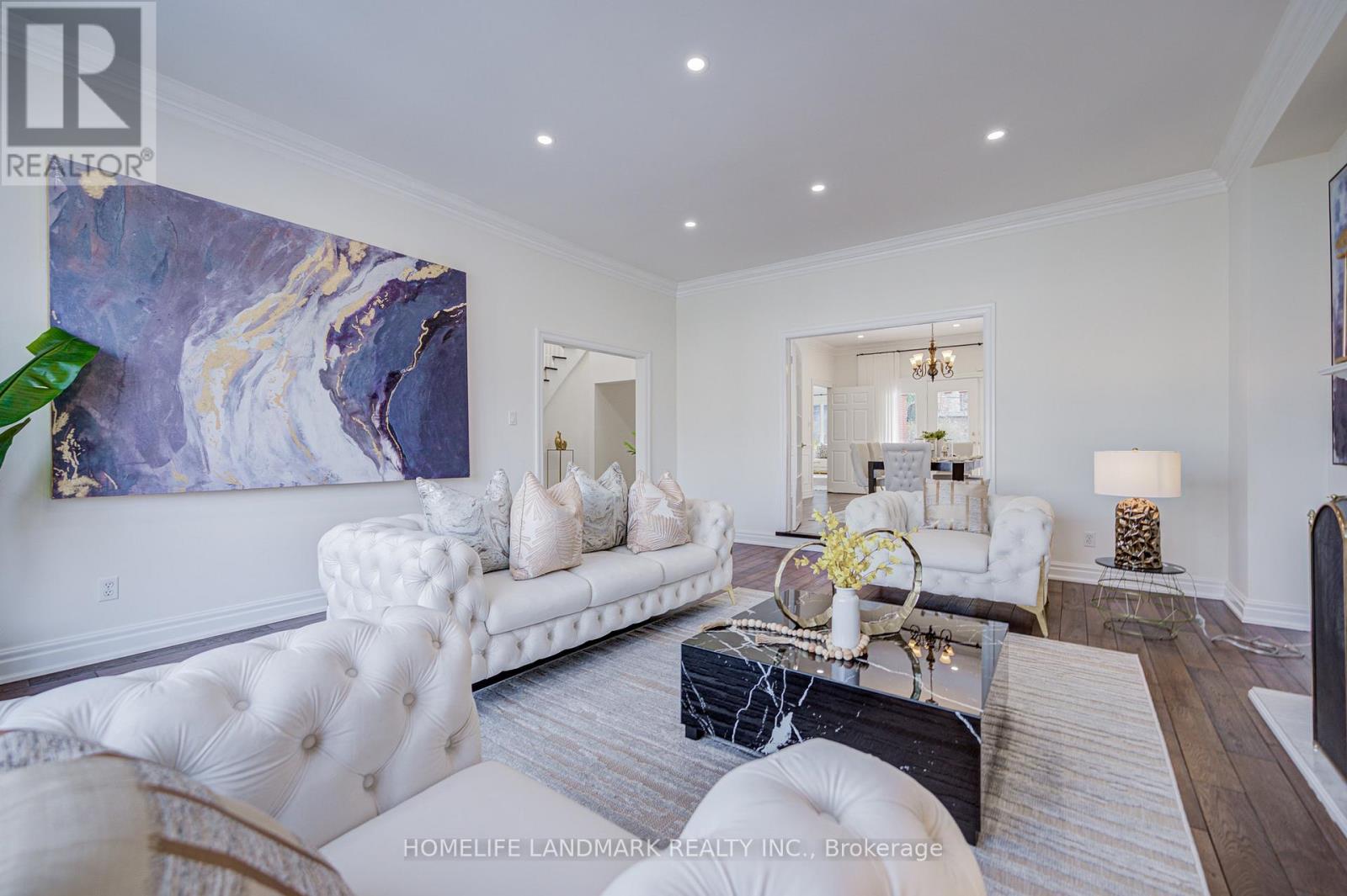 7 Killarney Road, Toronto, Ontario  M5P 1L7 - Photo 12 - C12869466