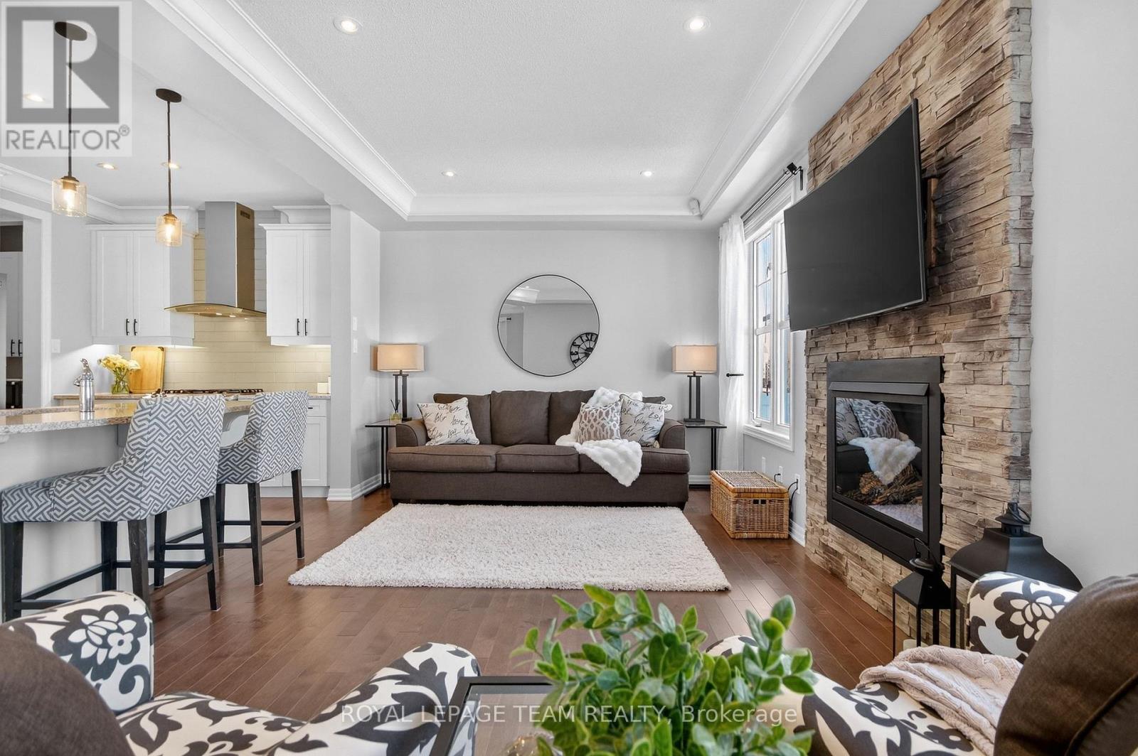 375 Meadowbreeze Drive, Ottawa, Ontario  K2M 0K3 - Photo 11 - X12869528