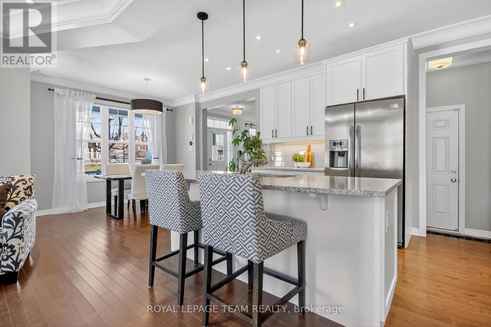 375 Meadowbreeze Drive, Ottawa, Ontario  K2M 0K3 - Photo 16 - X12869528