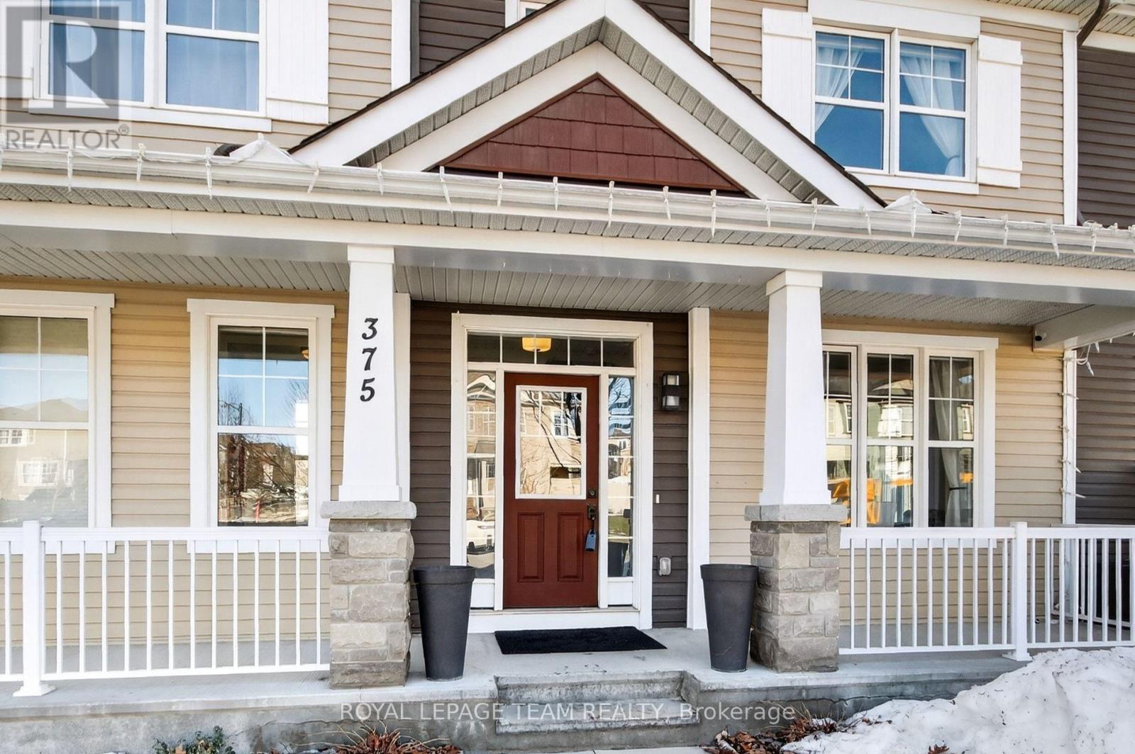 375 Meadowbreeze Drive, Ottawa, Ontario  K2M 0K3 - Photo 4 - X12869528