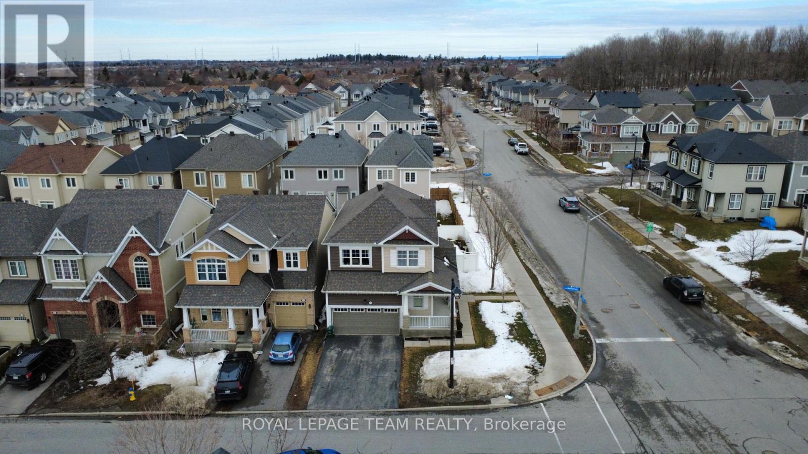 375 Meadowbreeze Drive, Ottawa, Ontario  K2M 0K3 - Photo 43 - X12869528