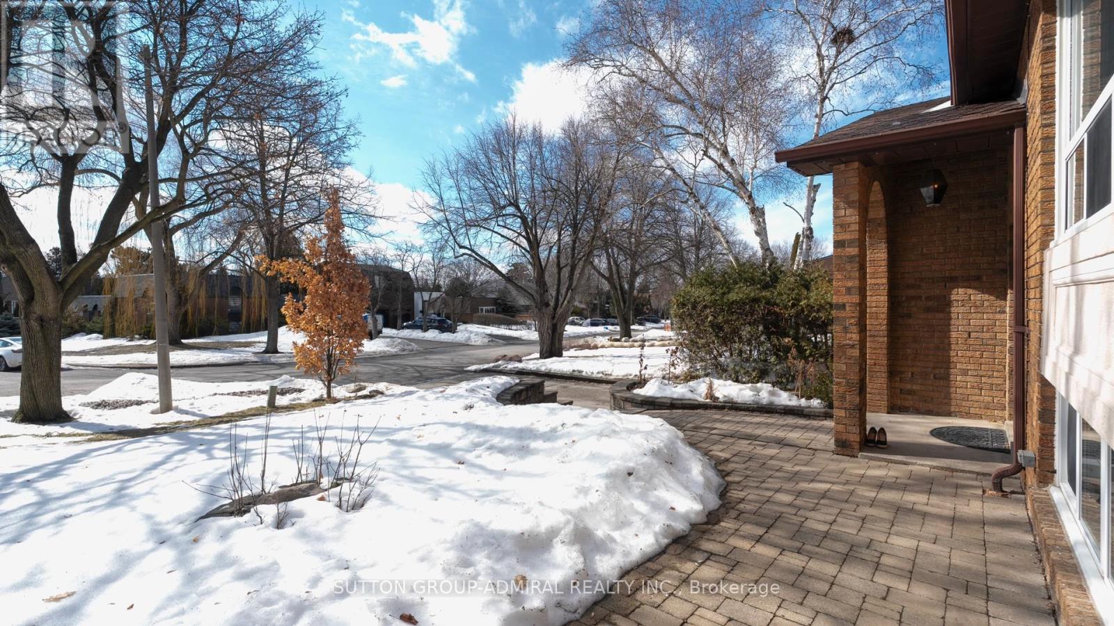 42 Jondan Crescent, Markham, Ontario  L3T 3Z5 - Photo 5 - N12869504