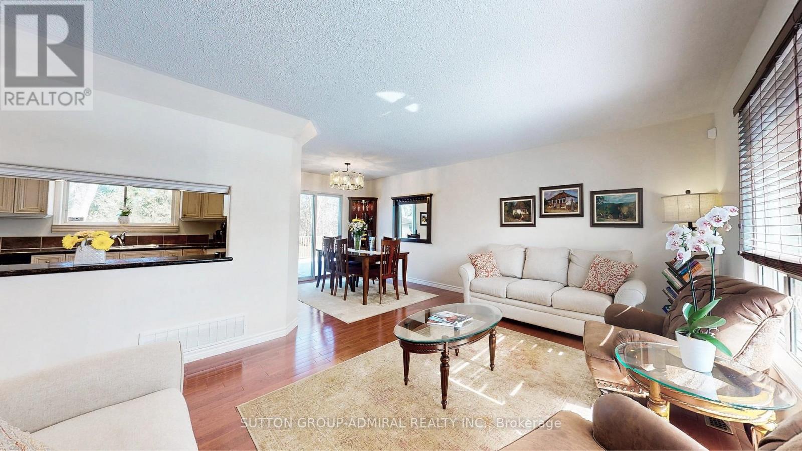 42 Jondan Crescent, Markham, Ontario  L3T 3Z5 - Photo 8 - N12869504