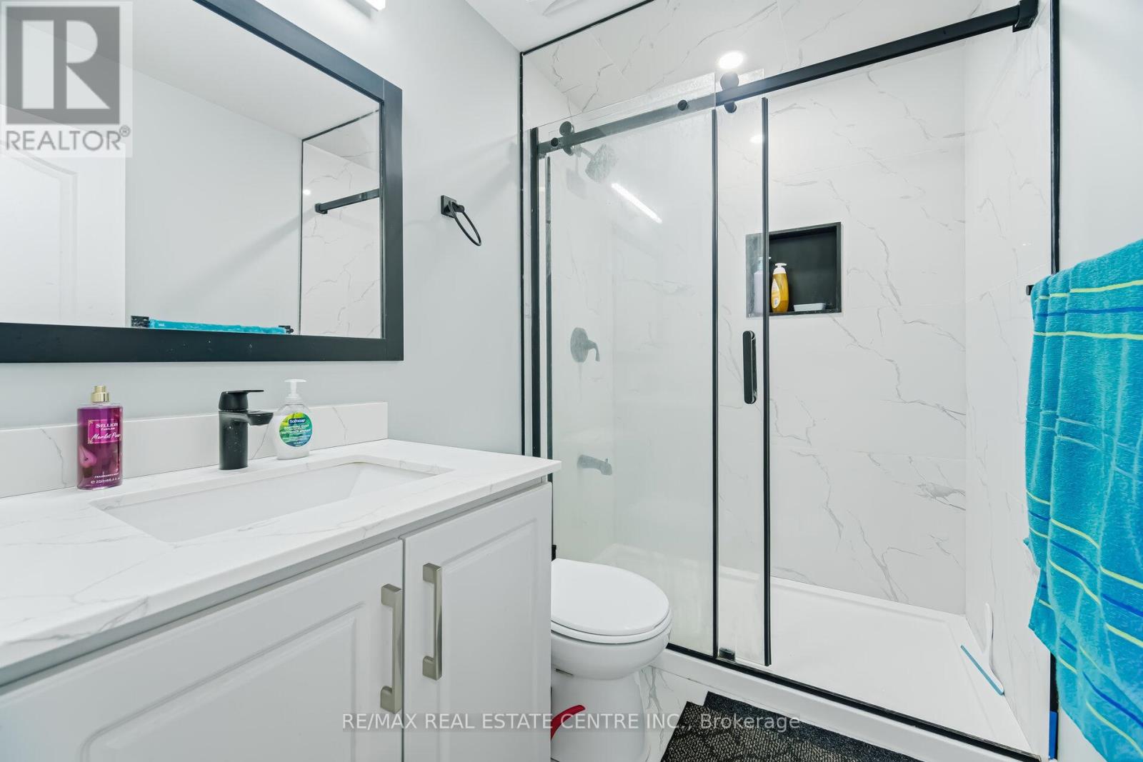 15 Heatherdale Drive, Brampton, Ontario  L7A 2H6 - Photo 47 - W12869482