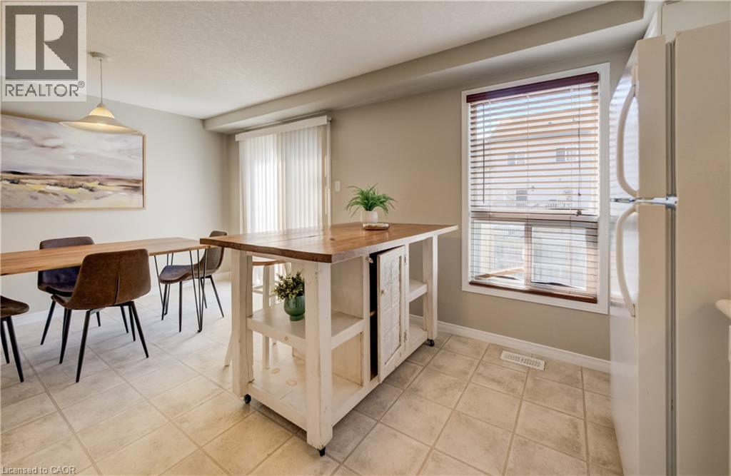 23 Madeleine Street, Kitchener, Ontario  N2R 1V5 - Photo 12 - 40809447