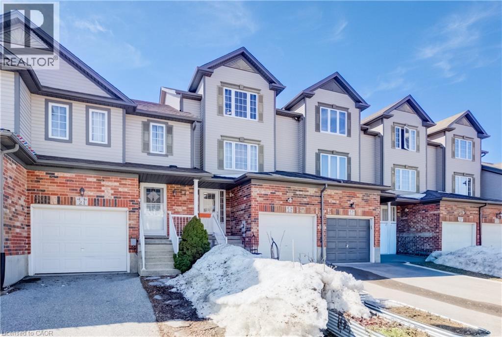 23 Madeleine Street, Kitchener, Ontario  N2R 1V5 - Photo 3 - 40809447