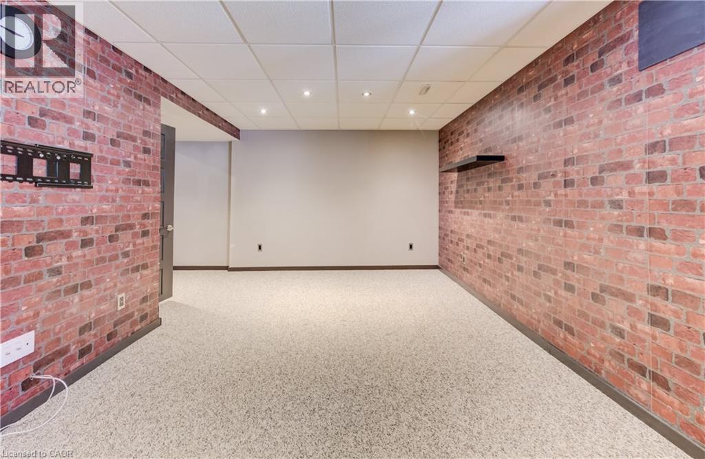 23 Madeleine Street, Kitchener, Ontario  N2R 1V5 - Photo 30 - 40809447