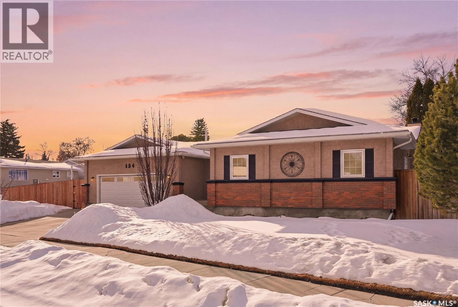 154 Candle CRESCENT, saskatoon, Saskatchewan