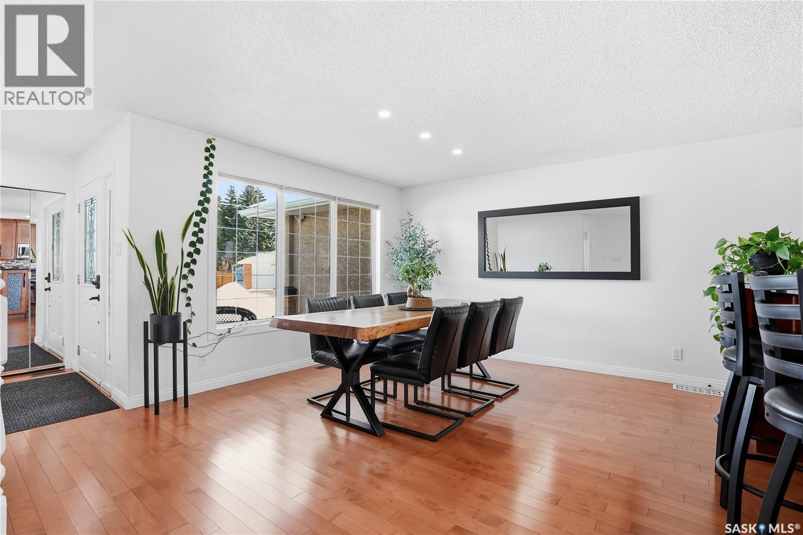 154 Candle Crescent, Saskatoon, Saskatchewan  S7K 5A2 - Photo 7 - SK030075