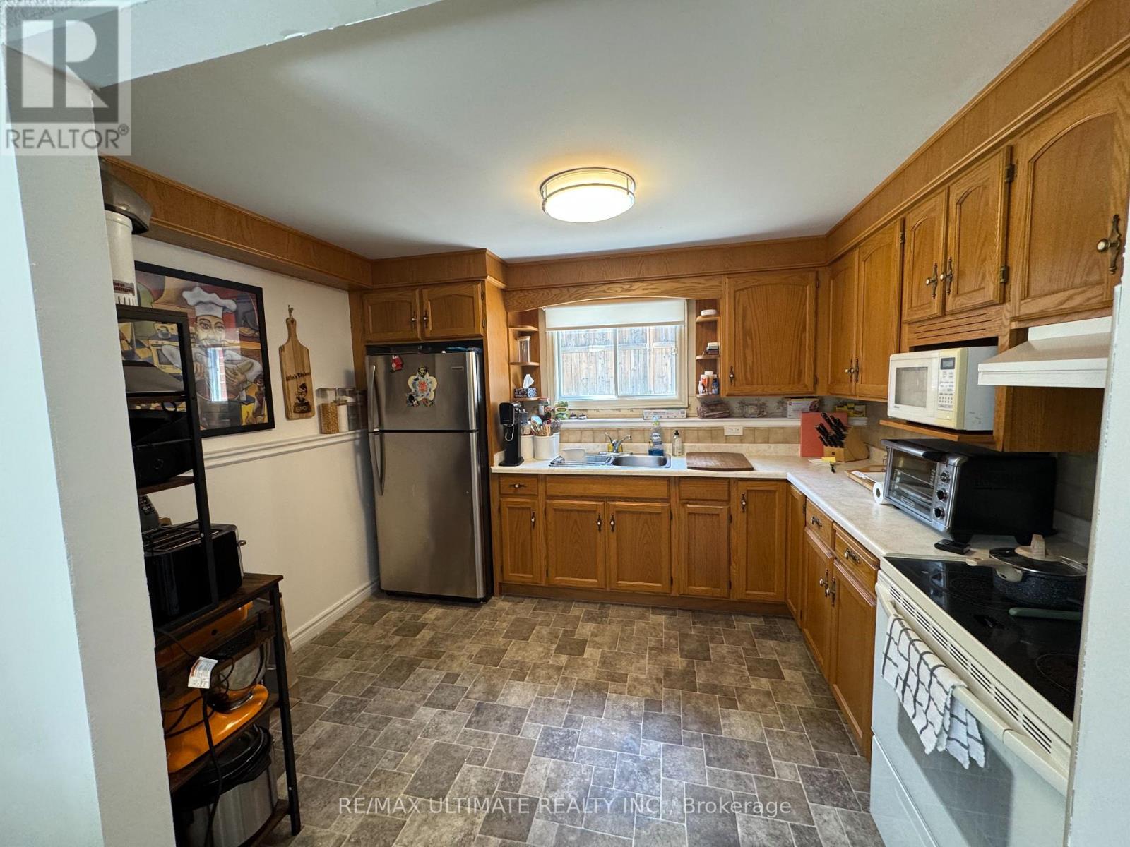 12 Stoney Brook Crescent, St. Catharines, Ontario  L2S 3J3 - Photo 16 - X12869468