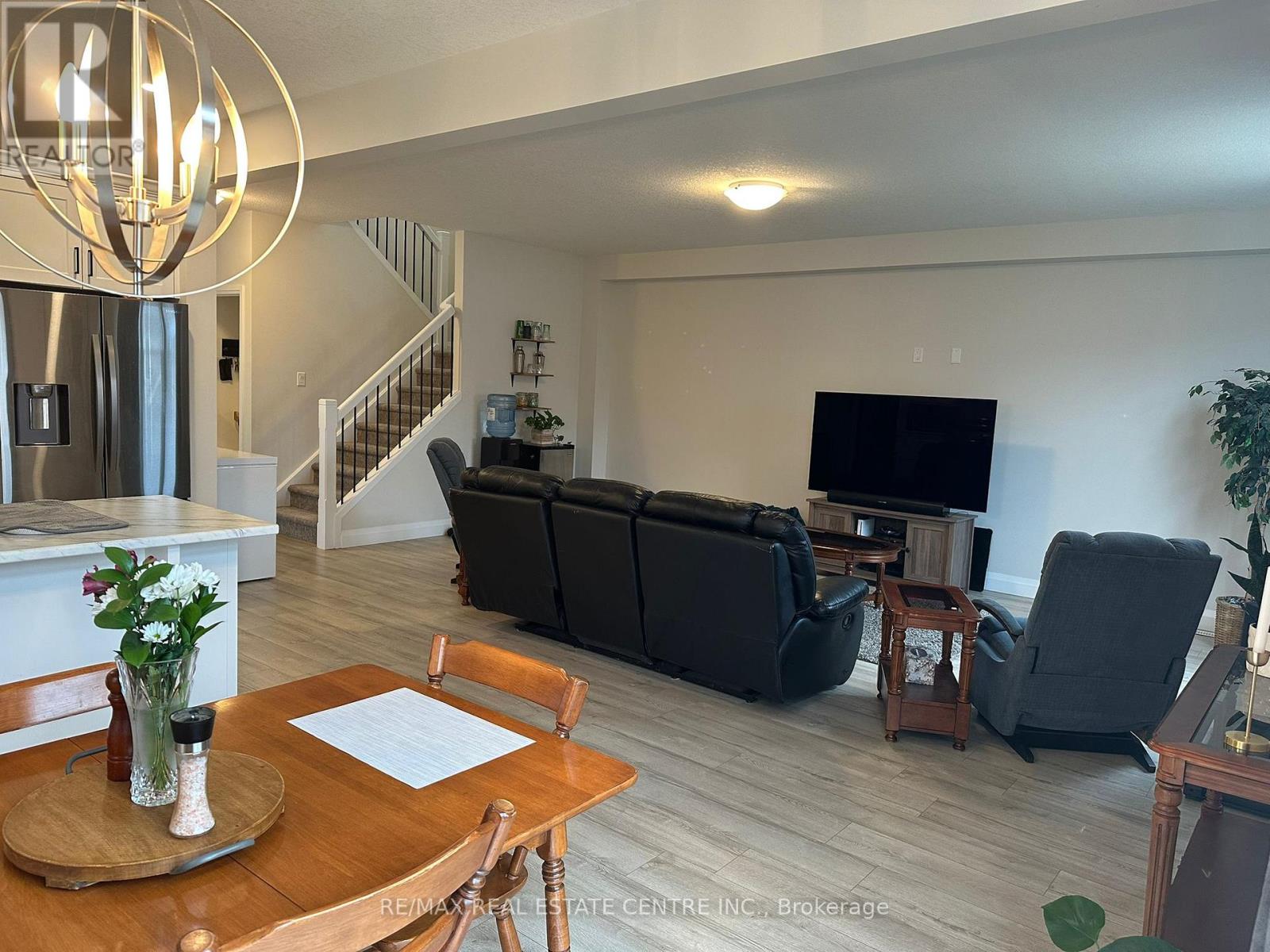 64 Cash Crescent, Ingersoll, Ontario  N5C 0E1 - Photo 12 - X12869522