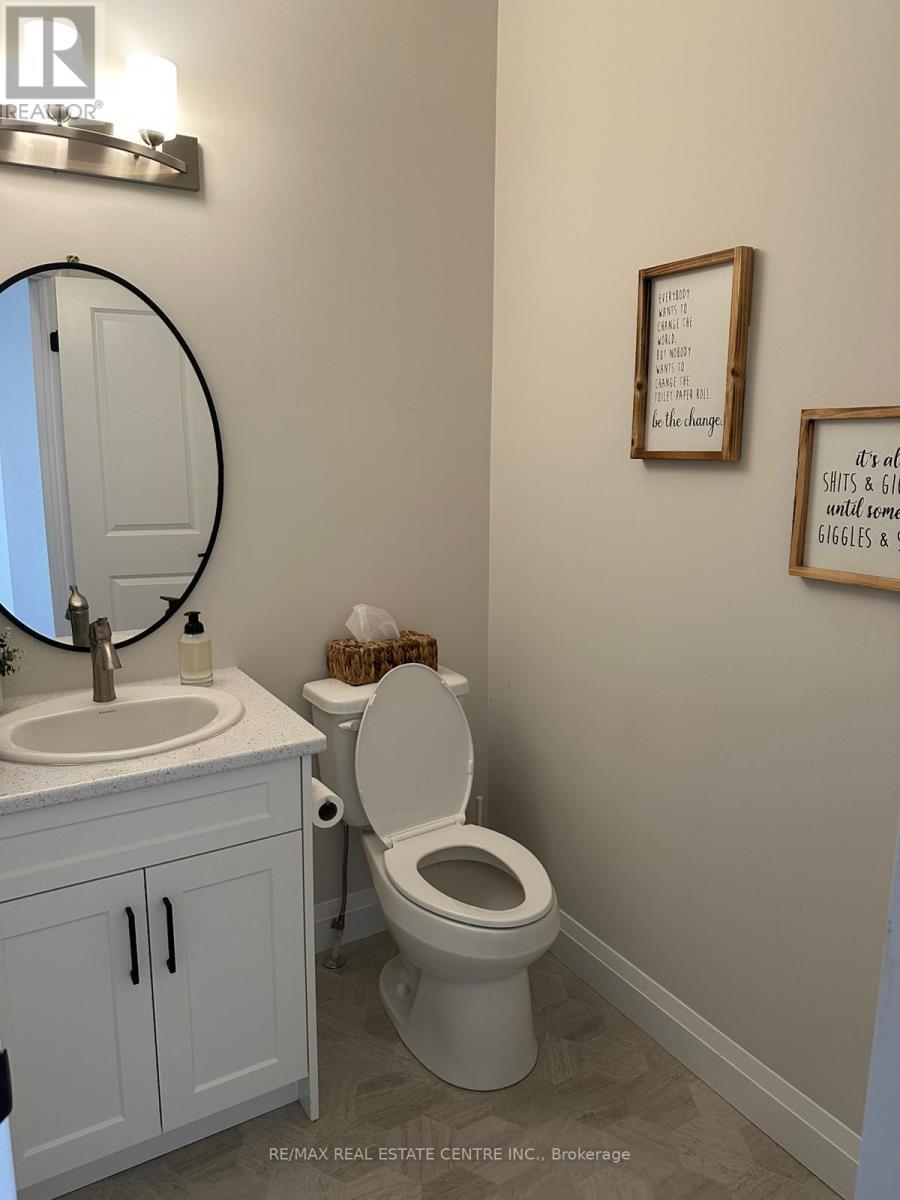 64 Cash Crescent, Ingersoll, Ontario  N5C 0E1 - Photo 4 - X12869522