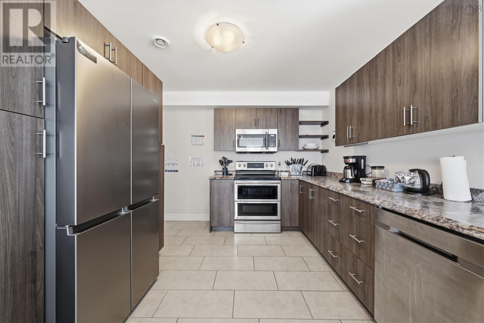 41 Hillcrest Street, Halifax, Nova Scotia  B3N 0E9 - Photo 12 - 202604293