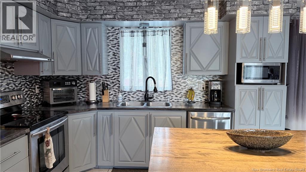 47 2e Avenue, Clair, New Brunswick  E7A 2A9 - Photo 5 - NB134880