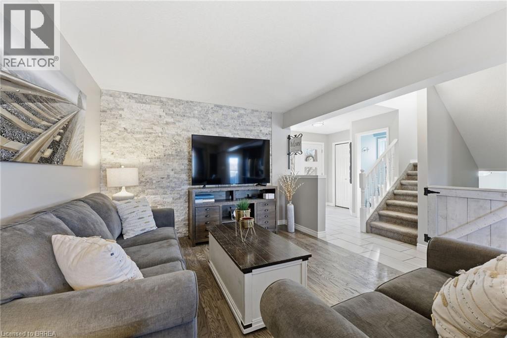 15 Anastasia Crescent, Brantford, Ontario  N3P 2A9 - Photo 7 - 40811320