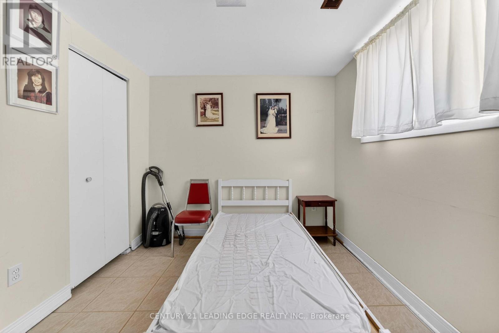 36 Lawnmere Crescent, Toronto, Ontario  M1S 2T3 - Photo 20 - E12867350