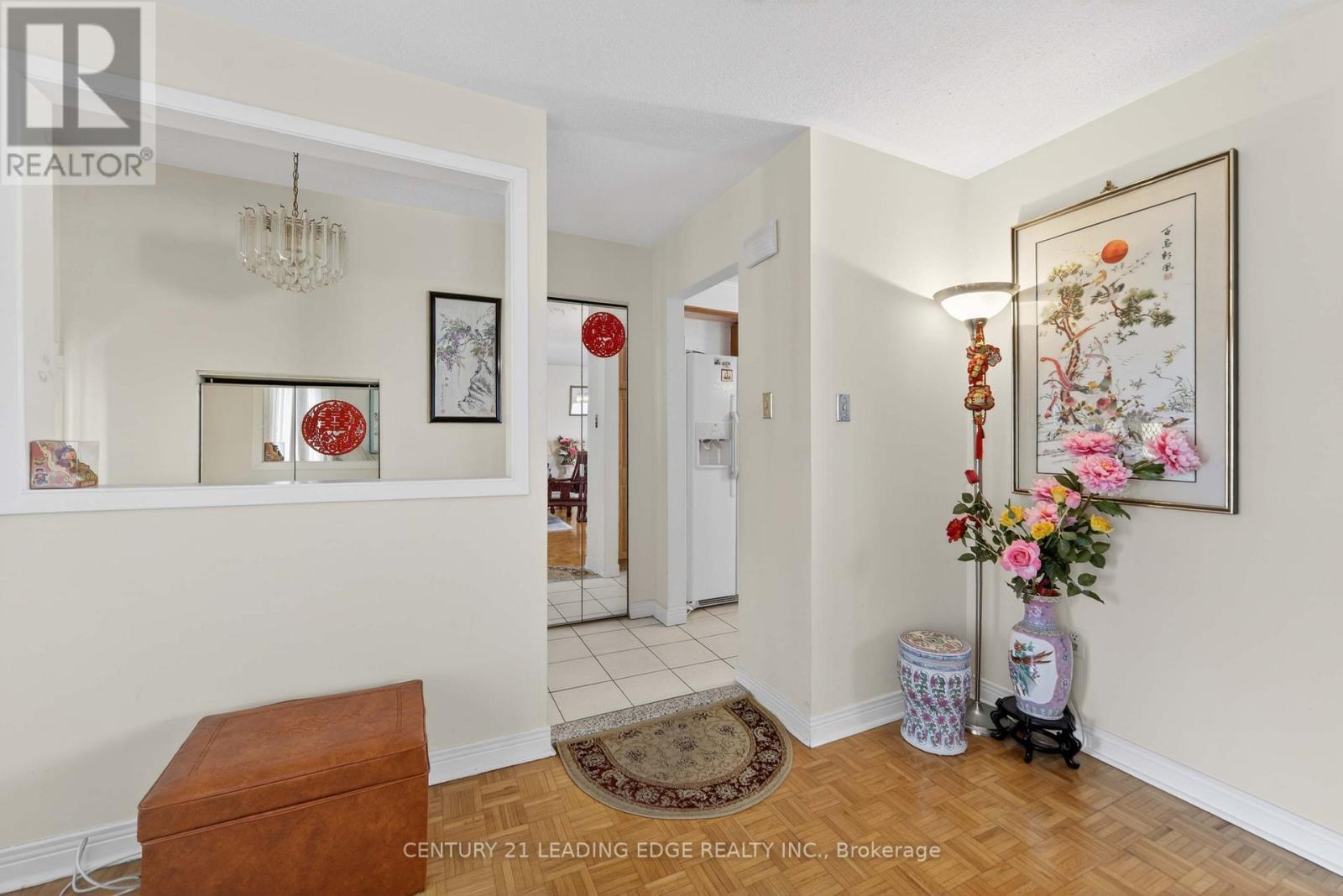 36 Lawnmere Crescent, Toronto, Ontario  M1S 2T3 - Photo 12 - E12867350