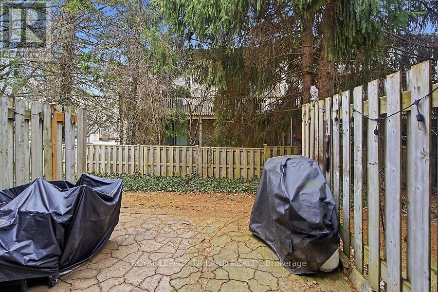 16 - 1415 Commissioners Road W, London South (South B), Ontario  N6K 1E2 - Photo 22 - X12853012