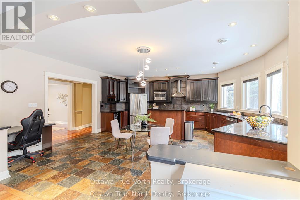 1530 Lords Manor Lane, Ottawa, Ontario  K4M 1K3 - Photo 10 - X12869218
