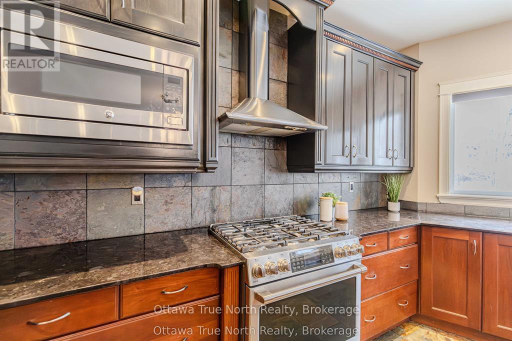 1530 Lords Manor Lane, Ottawa, Ontario  K4M 1K3 - Photo 12 - X12869218