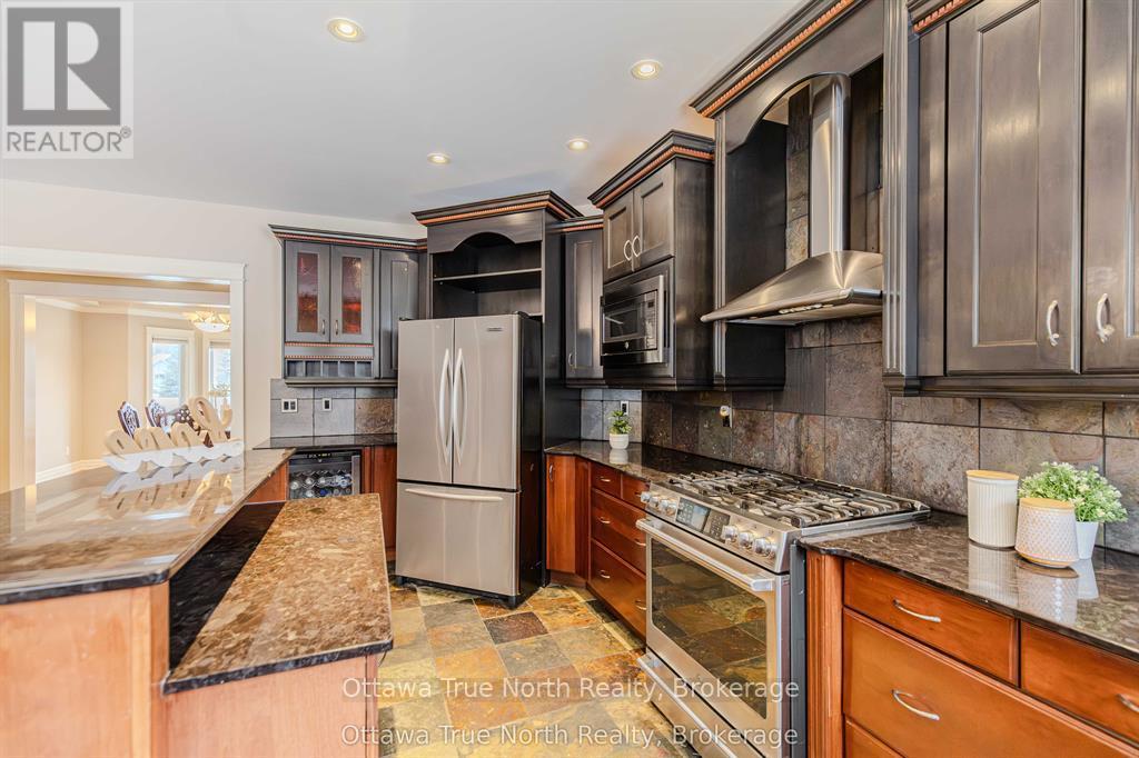 1530 Lords Manor Lane, Ottawa, Ontario  K4M 1K3 - Photo 14 - X12869218