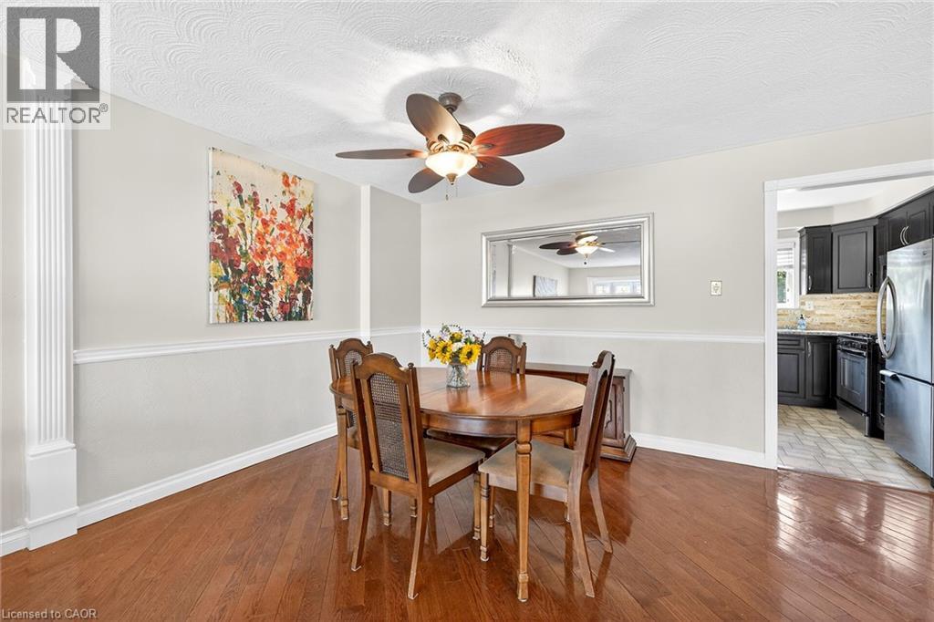 24 Milverton Close, Waterdown, Ontario  L0R 2H3 - Photo 10 - 40810513