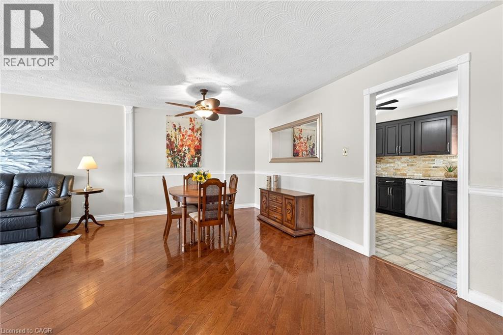 24 Milverton Close, Waterdown, Ontario  L0R 2H3 - Photo 11 - 40810513